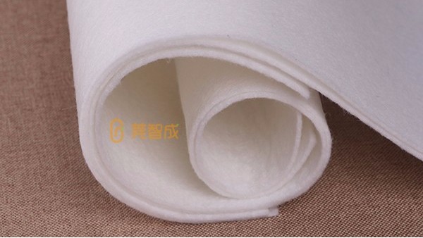 白色針刺無(wú)紡布工廠(chǎng)-5S管理技術(shù)后的變化