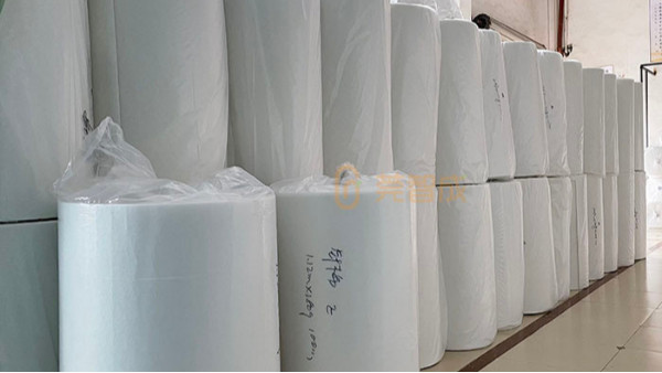 煙嘴過濾棉廠家-質(zhì)量穩(wěn)定，交期準(zhǔn)時