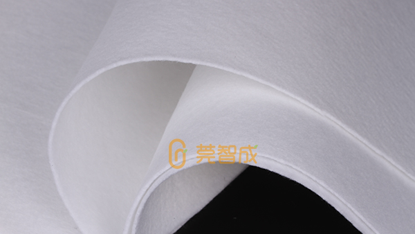 國產(chǎn)中間相瀝青基碳纖維實(shí)現(xiàn)量產(chǎn)，填補(bǔ)領(lǐng)域空白！