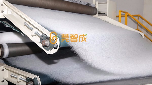 梳理機出現棉結的原因是？