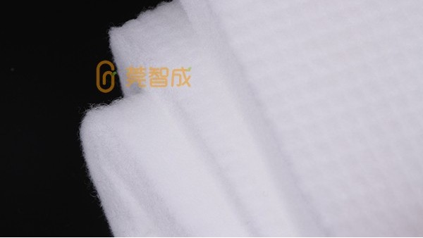 做床上用品的羊毛和無膠棉哪個比較好？
