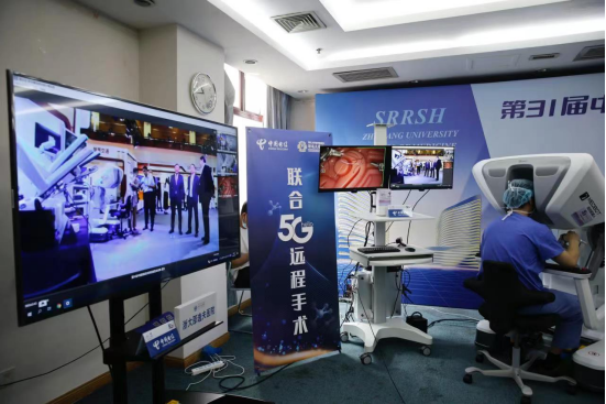 5G又一突破，遠程操控機器人“云”手術！